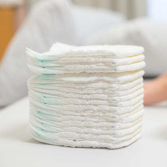 High-quality infant and adult diapers suitable for healthcare and retail use.
