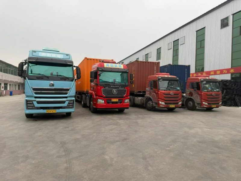 toilet paper container loading (3)