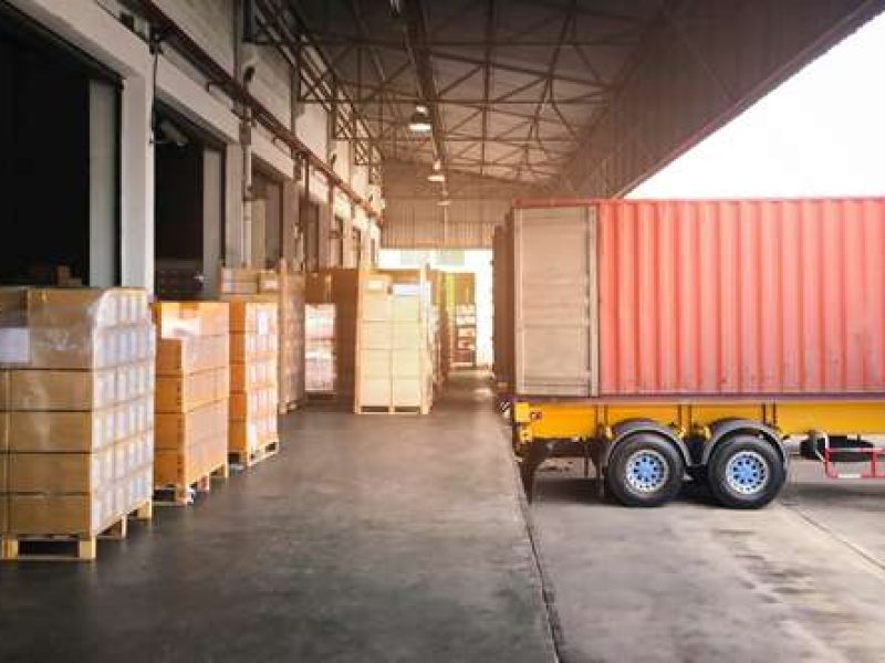 Containers for loading toilet paper rolls in a warehouse